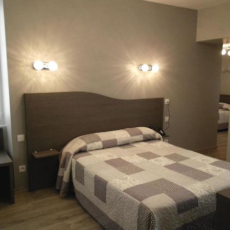Annexe Hotel De La Gare 앙다이 외부 사진